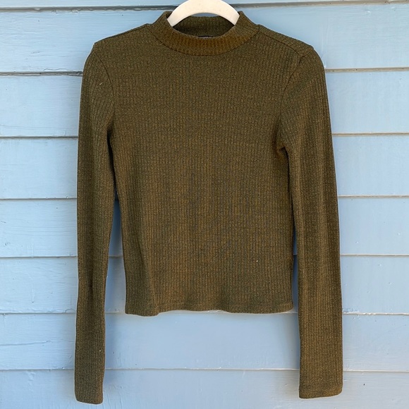 Olive Green Ribbed Turtleneck Top - Picture 1 of 6